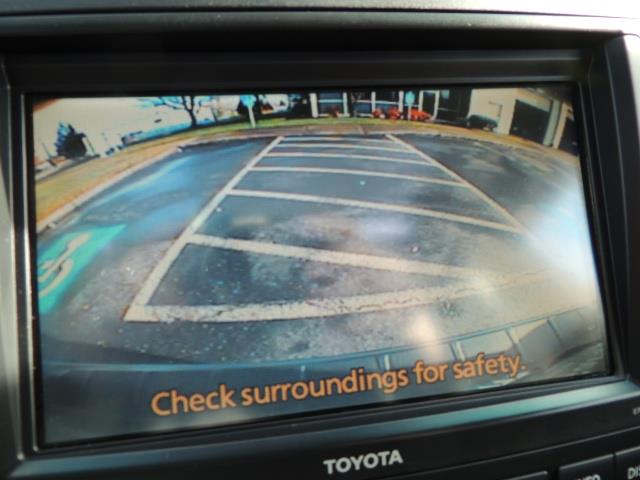 2012 Toyota Highlander Limited All Wheel Drive Navigation Camera Loaded - Photo 22 - Portland, OR 97217