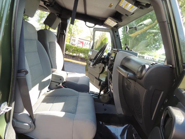 2008 Jeep Wrangler Unlimited Rubicon 4DR 4WD SoundSystem / LIFTED 35 " - Photo 18 - Portland, OR 97217