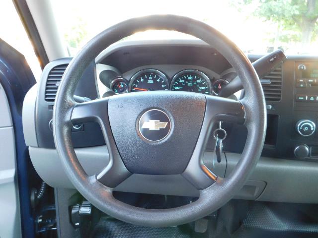 2008 Chevrolet Silverado 2500 LS / Crew Cab / 2WD / 81K MILES / Excel Cond - Photo 31 - Portland, OR 97217