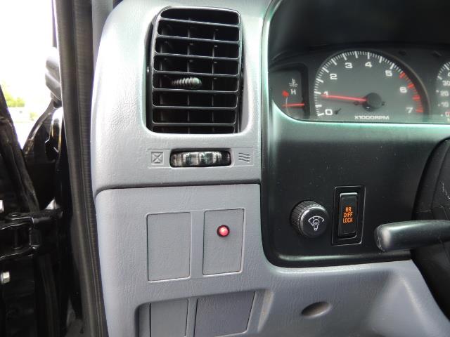 1999 Toyota 4Runner SPORT 4X4 V6 3.4L/ REAR DIFFERENTIAL LOCK / LIFTED - Photo 24 - Portland, OR 97217