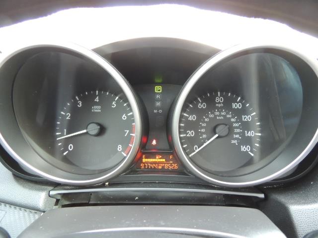 2010 Mazda Mazda3 i Touring / Sedan / Sunroof / Premium Sound - Photo 37 - Portland, OR 97217