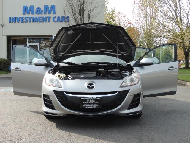 2010 Mazda Mazda3 i Touring / Sedan / Sunroof / Premium Sound - Photo 32 - Portland, OR 97217