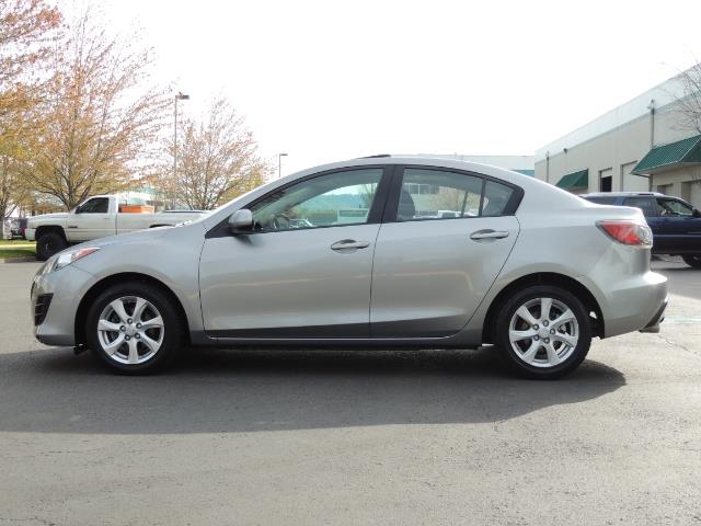 2010 Mazda Mazda3 i Touring / Sedan / Sunroof / Premium Sound - Photo 3 - Portland, OR 97217
