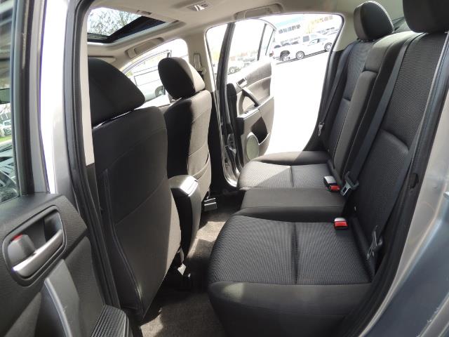 2010 Mazda Mazda3 i Touring / Sedan / Sunroof / Premium Sound - Photo 14 - Portland, OR 97217