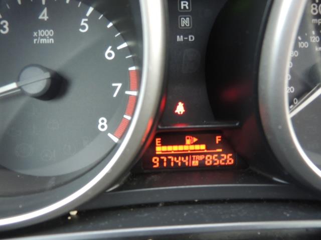 2010 Mazda Mazda3 i Touring / Sedan / Sunroof / Premium Sound - Photo 38 - Portland, OR 97217