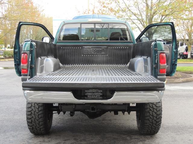 1998 Dodge Ram 2500 Laramie SLT / 4X4 / 5.9L Cummins Diesel 12-VALVE - Photo 19 - Portland, OR 97217