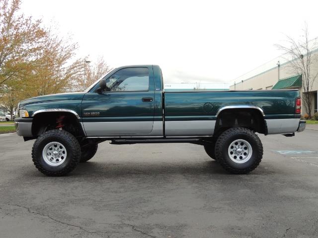 1998 Dodge Ram 2500 Laramie SLT / 4X4 / 5.9L Cummins Diesel 12-VALVE - Photo 3 - Portland, OR 97217