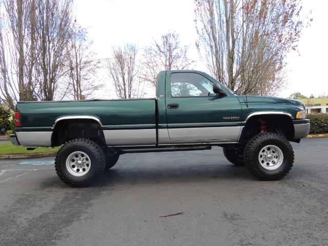 1998 Dodge Ram 2500 Laramie SLT / 4X4 / 5.9L Cummins Diesel 12-VALVE - Photo 4 - Portland, OR 97217