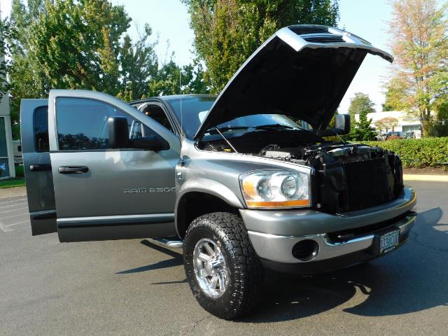2006 Dodge Ram 2500 SLT Mega Cab / 4X4 / 5.9L DIESEL/ 6-SPEED /Leather - Photo 30 - Portland, OR 97217