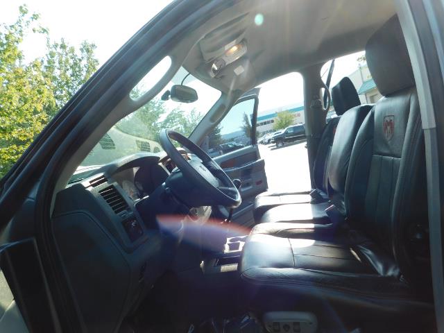 2006 Dodge Ram 2500 SLT Mega Cab / 4X4 / 5.9L DIESEL/ 6-SPEED /Leather - Photo 14 - Portland, OR 97217