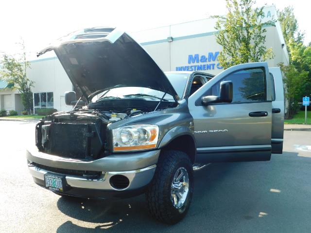 2006 Dodge Ram 2500 SLT Mega Cab / 4X4 / 5.9L DIESEL/ 6-SPEED /Leather - Photo 25 - Portland, OR 97217