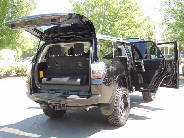 2016 Toyota 4Runner 4X4 3RD SEAT / CAM / WARRANTY / XD WHEELS / LIFTED - Photo 27 - Portland, OR 97217