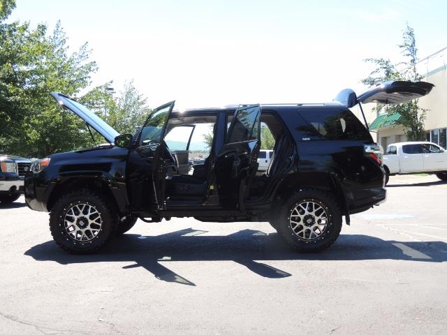 2016 Toyota 4Runner 4X4 3RD SEAT / CAM / WARRANTY / XD WHEELS / LIFTED - Photo 21 - Portland, OR 97217