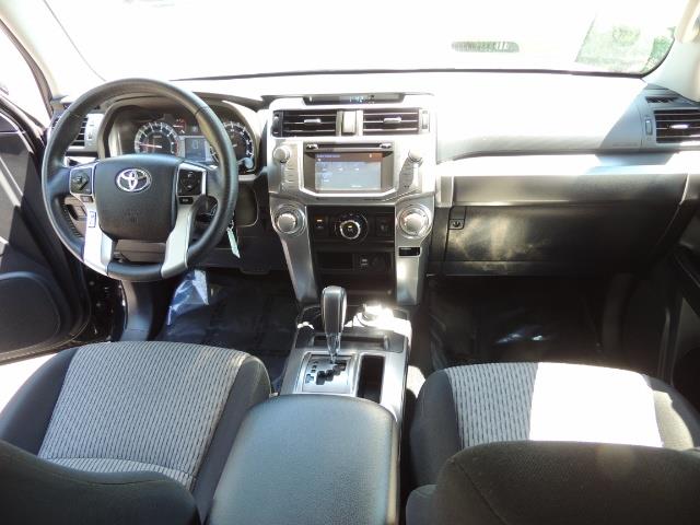 2016 Toyota 4Runner 4X4 3RD SEAT / CAM / WARRANTY / XD WHEELS / LIFTED - Photo 18 - Portland, OR 97217