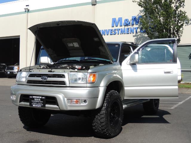2000 Toyota 4Runner SR5 4dr SR5 / 4X4 / 5-SPEED MANUAL / LIFTED - Photo 25 - Portland, OR 97217