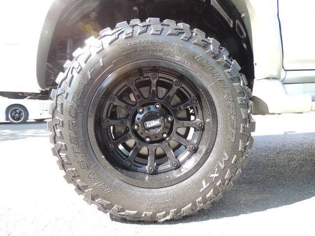 2000 Toyota 4Runner SR5 4dr SR5 / 4X4 / 5-SPEED MANUAL / LIFTED - Photo 23 - Portland, OR 97217