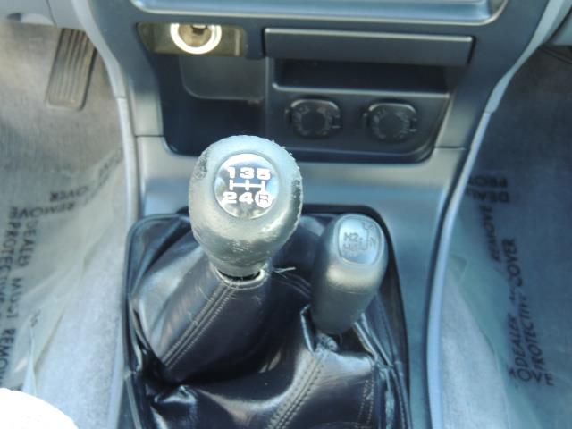 2000 Toyota 4Runner SR5 4dr SR5 / 4X4 / 5-SPEED MANUAL / LIFTED - Photo 20 - Portland, OR 97217