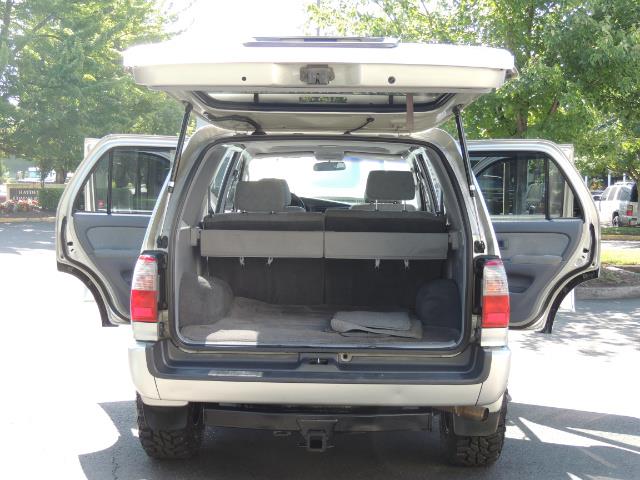 2000 Toyota 4Runner SR5 4dr SR5 / 4X4 / 5-SPEED MANUAL / LIFTED - Photo 28 - Portland, OR 97217