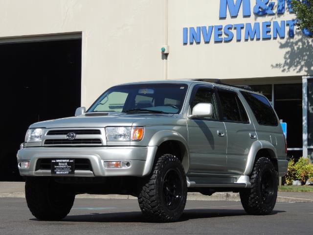 2000 Toyota 4Runner SR5 4dr SR5 / 4X4 / 5-SPEED MANUAL / LIFTED - Photo 1 - Portland, OR 97217