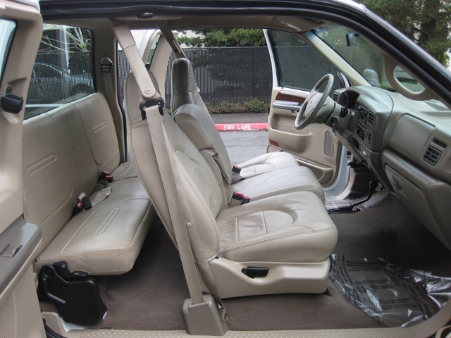 2000 Ford F-250 Super Duty Lariat/ 4x4/ 7.3L DIESEL/ Long Bed - Photo 20 - Portland, OR 97217