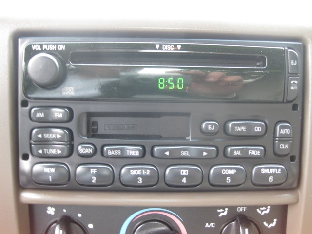 2000 Ford F-250 Super Duty Lariat/ 4x4/ 7.3L DIESEL/ Long Bed - Photo 32 - Portland, OR 97217