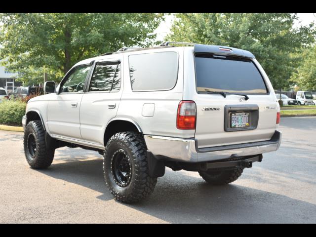 2000 Toyota 4Runner SR5 4X4 3.4L 6Cyl / LIFTED / TIMING BELT DONE - Photo 7 - Portland, OR 97217