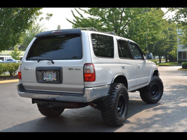 2000 Toyota 4Runner SR5 4X4 3.4L 6Cyl / LIFTED / TIMING BELT DONE - Photo 10 - Portland, OR 97217