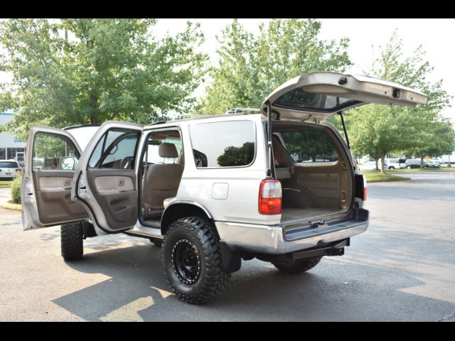 2000 Toyota 4Runner SR5 4X4 3.4L 6Cyl / LIFTED / TIMING BELT DONE - Photo 39 - Portland, OR 97217