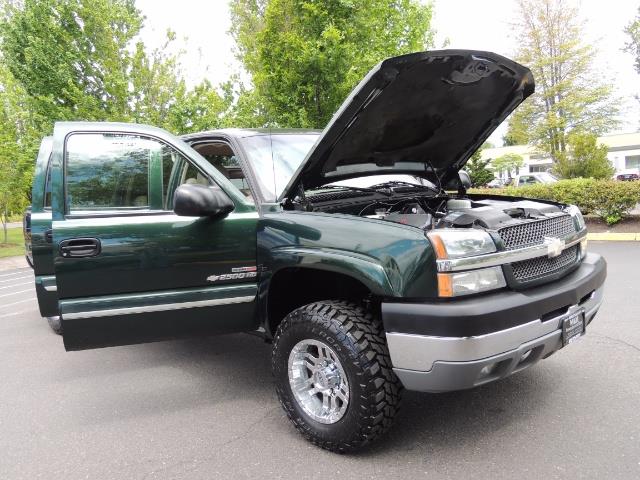 2003 Chevrolet Silverado 2500 LT 4dr Crew Cab LT / 4X4 / 6.6L DURAMAX / ALLISON - Photo 31 - Portland, OR 97217
