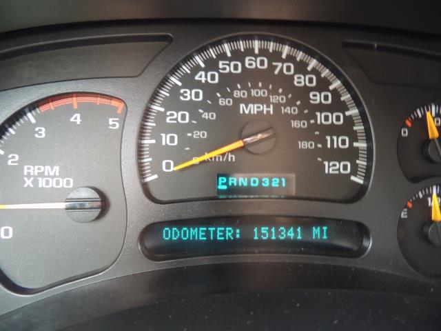 2003 Chevrolet Silverado 2500 LT 4dr Crew Cab LT / 4X4 / 6.6L DURAMAX / ALLISON - Photo 40 - Portland, OR 97217