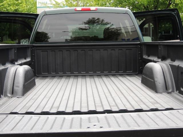 2003 Chevrolet Silverado 2500 LT 4dr Crew Cab LT / 4X4 / 6.6L DURAMAX / ALLISON - Photo 28 - Portland, OR 97217