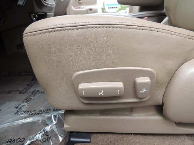 2000 Toyota Tundra Limited 4dr Limited / 4X4 / TRD OFF RD / Leather - Photo 35 - Portland, OR 97217