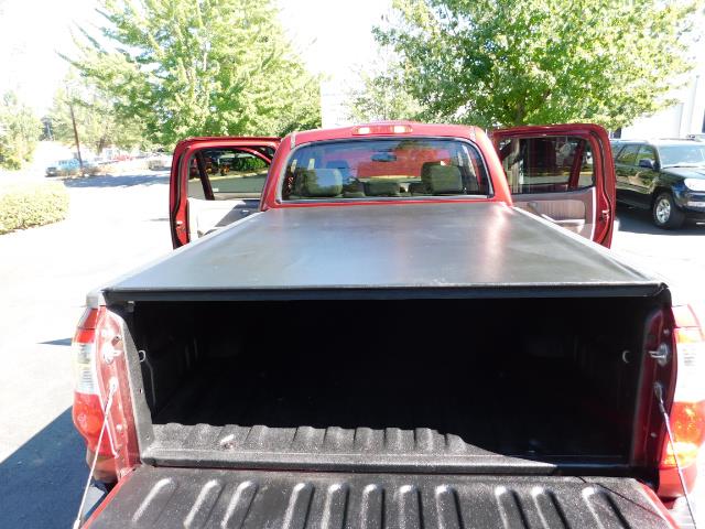 2005 Toyota Tundra DOUBLE CAB 4X4 LIMITED V8 4.7 L / 1-OWNER / LIFTED - Photo 22 - Portland, OR 97217