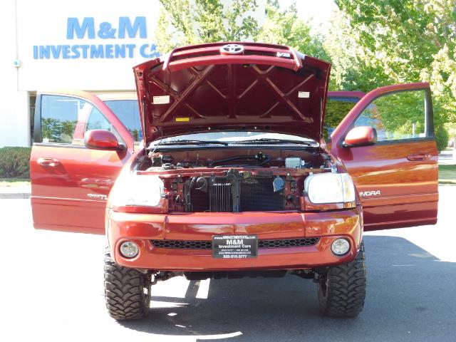 2005 Toyota Tundra DOUBLE CAB 4X4 LIMITED V8 4.7 L / 1-OWNER / LIFTED - Photo 29 - Portland, OR 97217