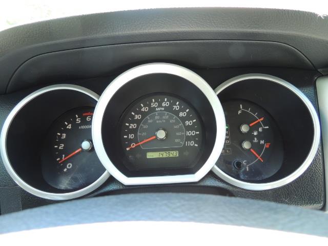 2006 Toyota 4Runner V6 4.0L / 4X4 / DIFF LOCK / 3RD SEATS / 1-OWNER - Photo 38 - Portland, OR 97217