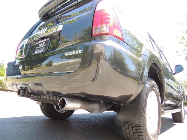 2006 Toyota 4Runner V6 4.0L / 4X4 / DIFF LOCK / 3RD SEATS / 1-OWNER - Photo 12 - Portland, OR 97217