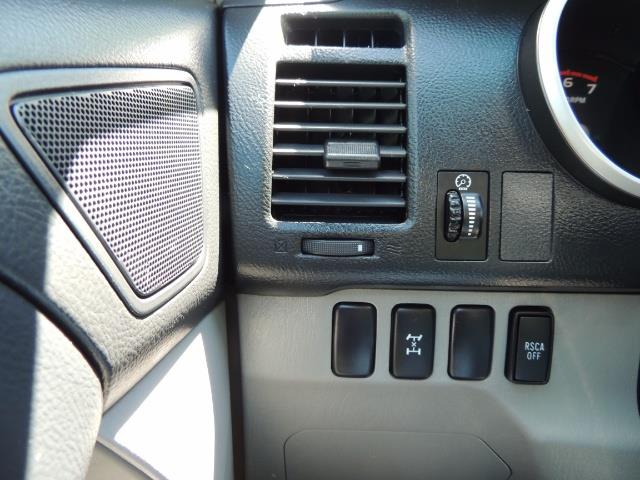 2006 Toyota 4Runner V6 4.0L / 4X4 / DIFF LOCK / 3RD SEATS / 1-OWNER - Photo 39 - Portland, OR 97217