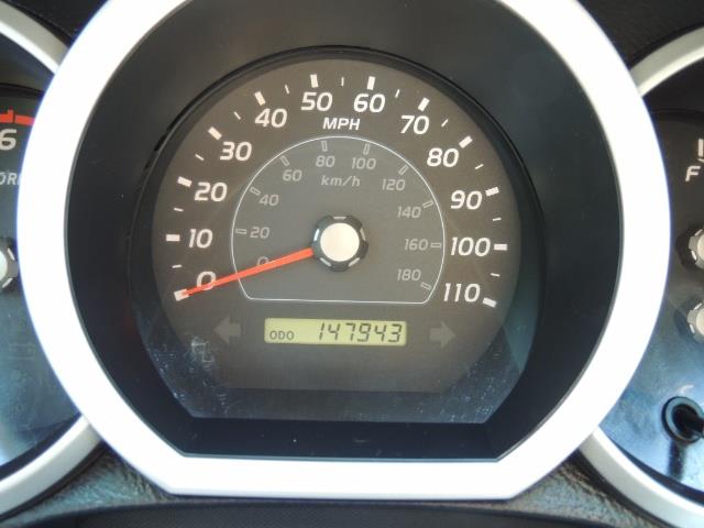 2006 Toyota 4Runner V6 4.0L / 4X4 / DIFF LOCK / 3RD SEATS / 1-OWNER - Photo 21 - Portland, OR 97217