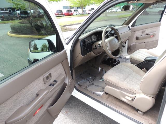 1999 Toyota Tacoma Extended Cab Automatic 2WD Clean Title 159k Miles - Photo 13 - Portland, OR 97217