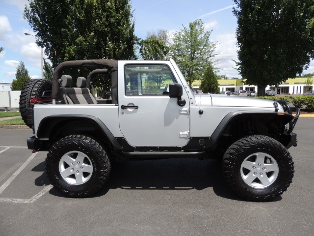 2007 Jeep Wrangler X / 2DR / 4X4 / 6-SPEED / LIFTED LIFTED