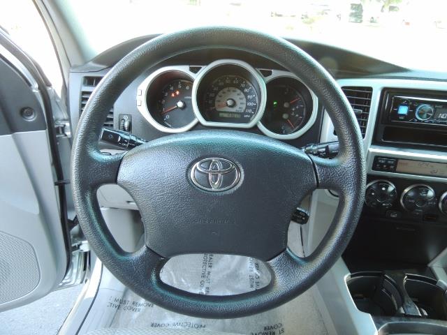 2004 Toyota 4Runner SR5 6Cyl 4WD 2-Owner Third Row Seats LIFTED 33 "Mud - Photo 35 - Portland, OR 97217
