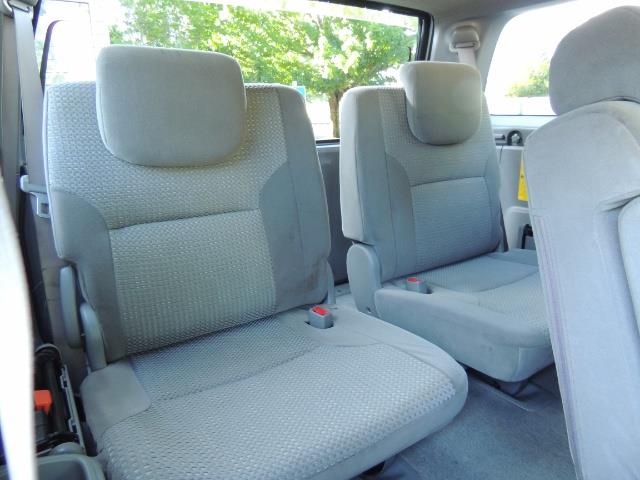 2004 Toyota 4Runner SR5 6Cyl 4WD 2-Owner Third Row Seats LIFTED 33 "Mud - Photo 31 - Portland, OR 97217