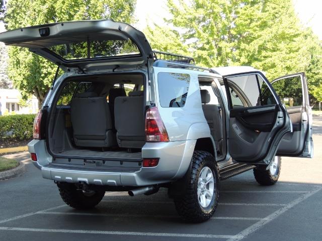 2004 Toyota 4Runner SR5 6Cyl 4WD 2-Owner Third Row Seats LIFTED 33 "Mud - Photo 26 - Portland, OR 97217