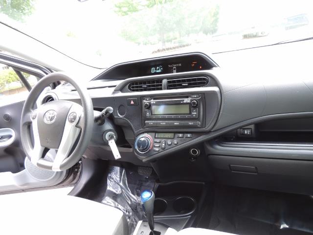 2014 Toyota Prius c One / Hatchback / 34K MILES - Photo 20 - Portland, OR 97217