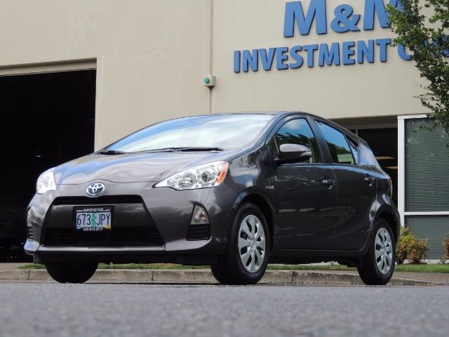 2014 Toyota Prius c One / Hatchback / 34K MILES - Photo 1 - Portland, OR 97217