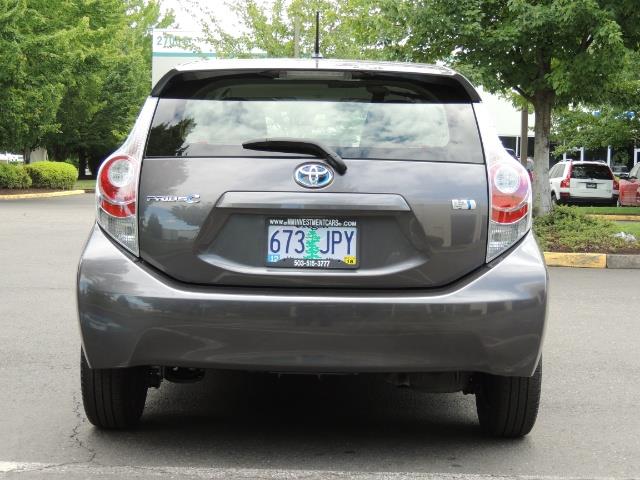 2014 Toyota Prius c One / Hatchback / 34K MILES - Photo 6 - Portland, OR 97217