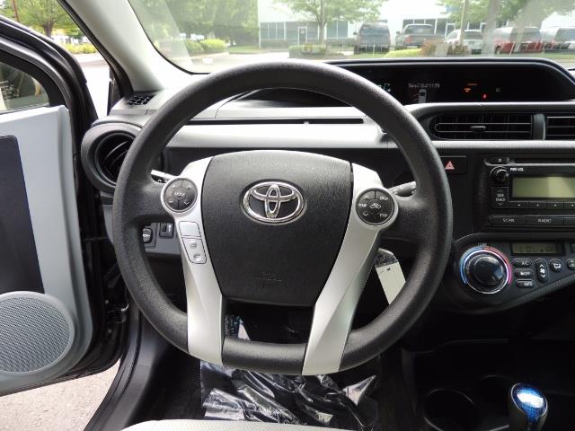 2014 Toyota Prius c One / Hatchback / 34K MILES - Photo 22 - Portland, OR 97217