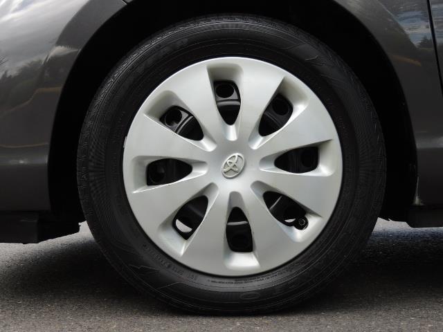 2014 Toyota Prius c One / Hatchback / 34K MILES - Photo 37 - Portland, OR 97217