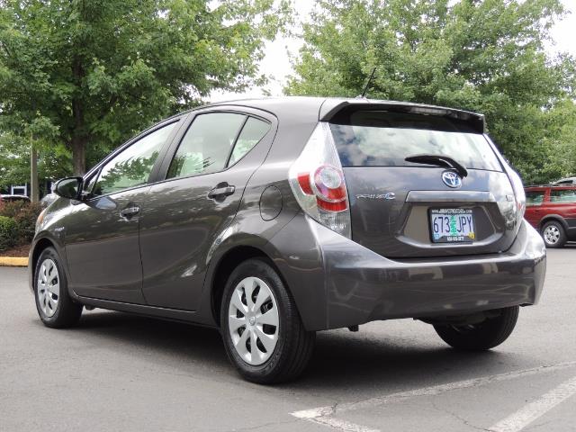 2014 Toyota Prius c One / Hatchback / 34K MILES - Photo 7 - Portland, OR 97217