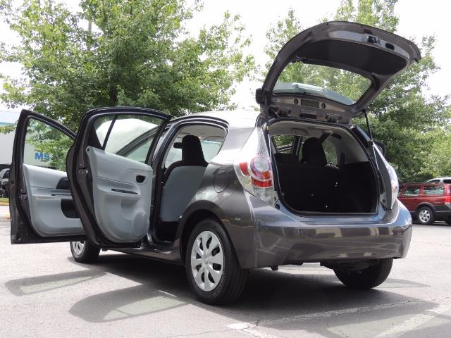 2014 Toyota Prius c One / Hatchback / 34K MILES - Photo 27 - Portland, OR 97217